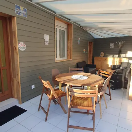 Chez Bob & Lulu Пор-ан-Бессен-Юппен