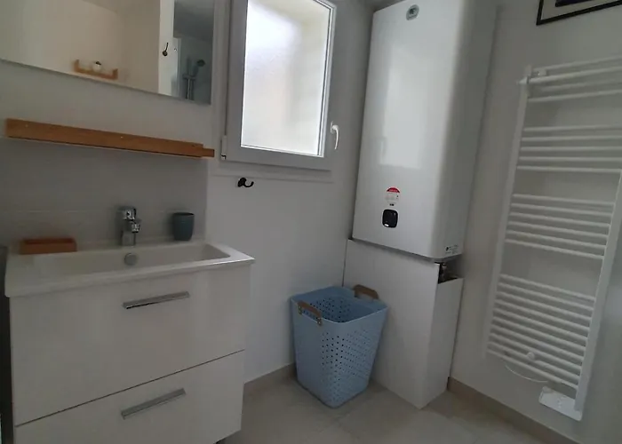 Дом отдыха Chez Bob & Lulu Пор-ан-Бессен-Юппен